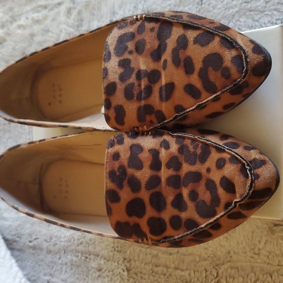 Leopard Flats - Picture 3 of 5
